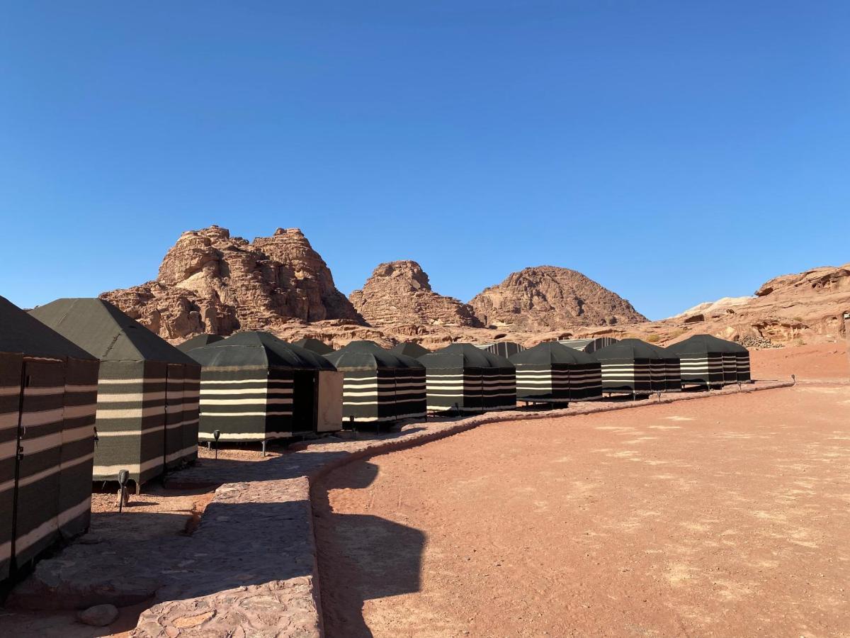 Wadi Rum Bedouin Tour With A Camp Exteriör bild