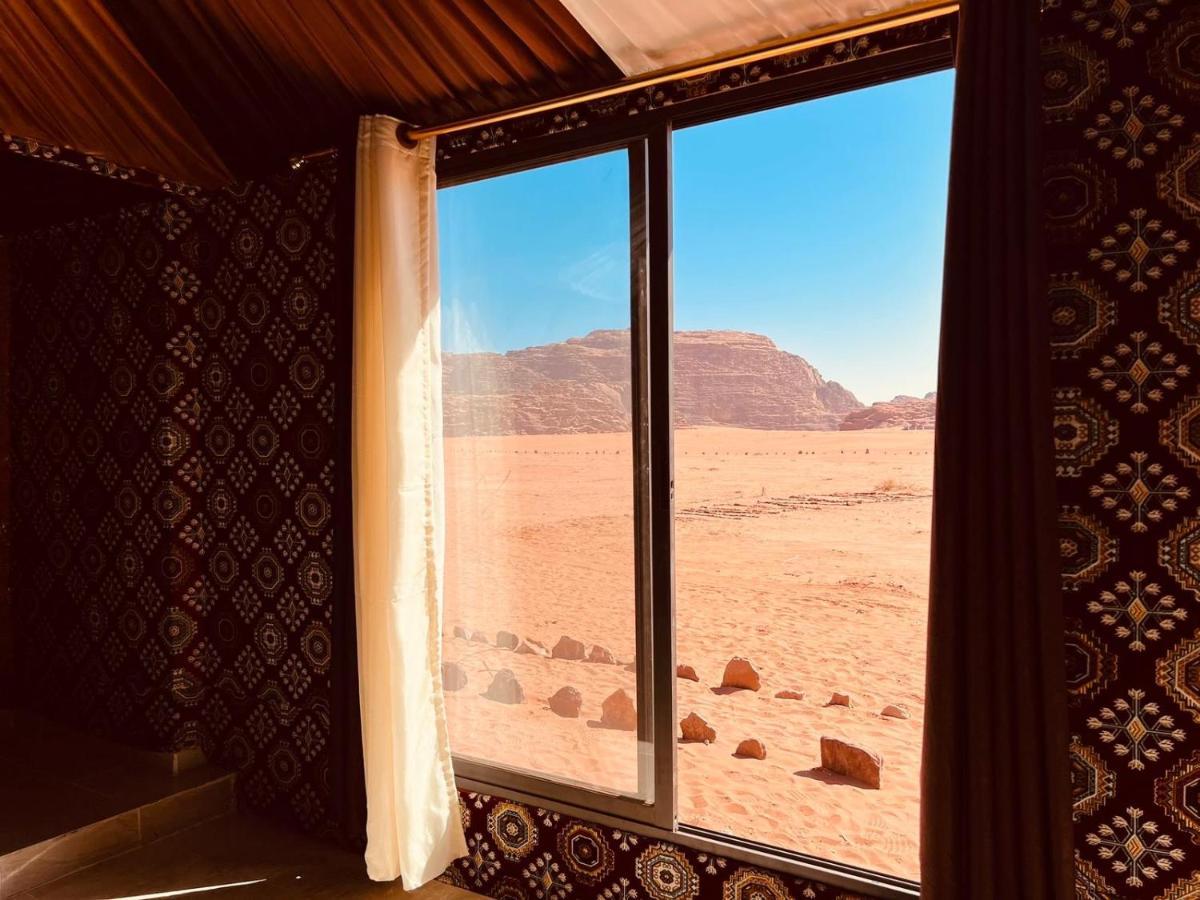 Wadi Rum Bedouin Tour With A Camp Exteriör bild