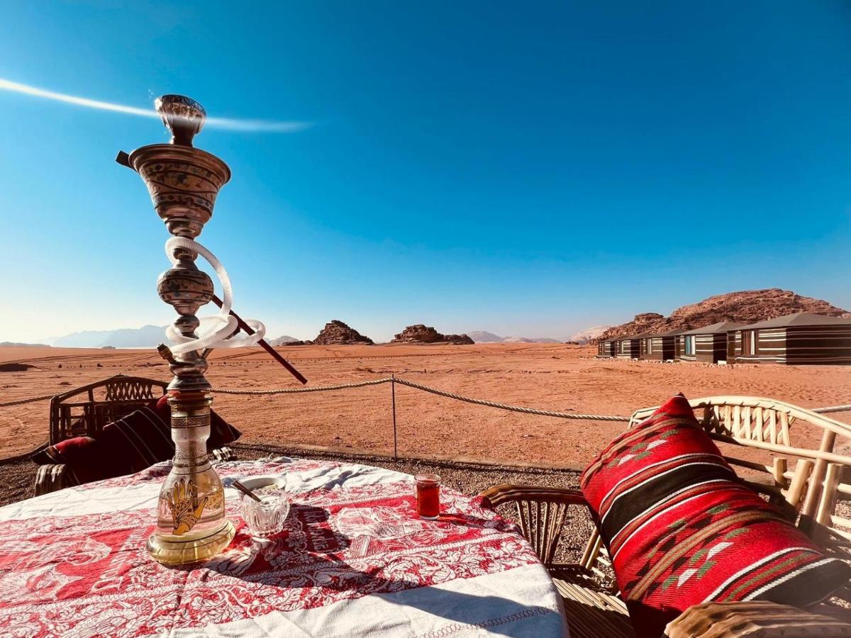 Wadi Rum Bedouin Tour With A Camp Exteriör bild